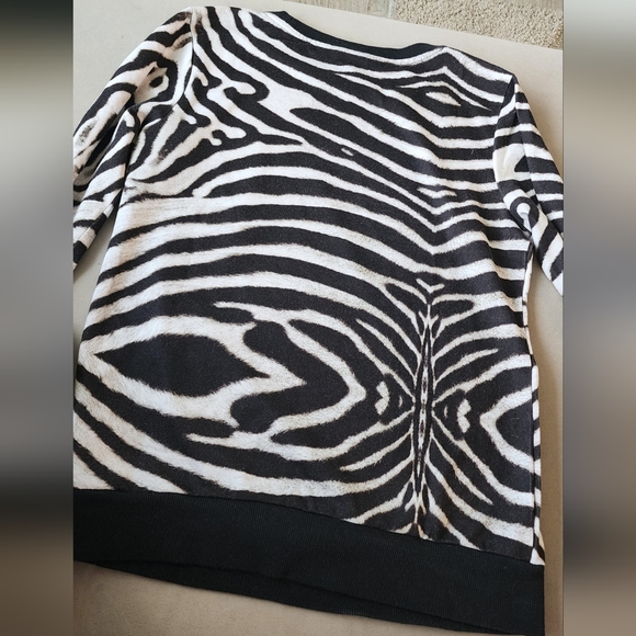 Adidas - Picture 3 of 3